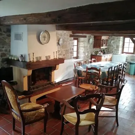 Tatil Evi Proche Baignade, La Bergerie De Claire Thoiras
