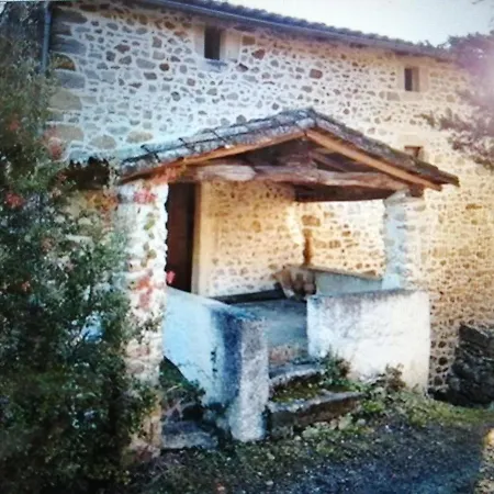 Proche Baignade, La Bergerie De Claire Vakantiehuis Thoiras